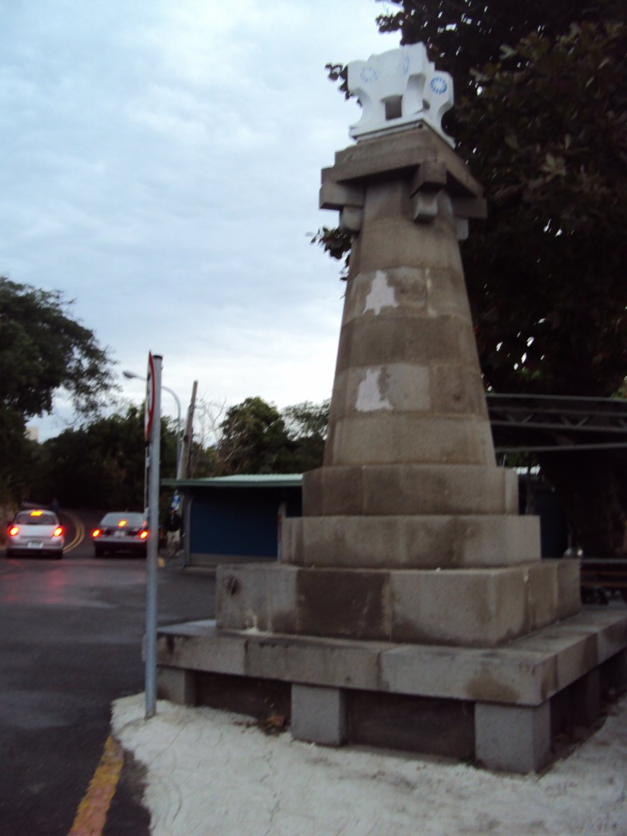 DSC05341.JPG - 高雄神社遺跡  (忠烈祠)