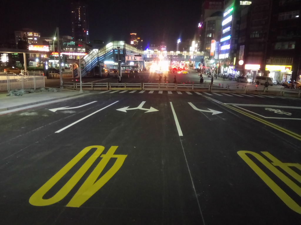 DSC_8084.JPG - 基隆  新火車站 夜景色