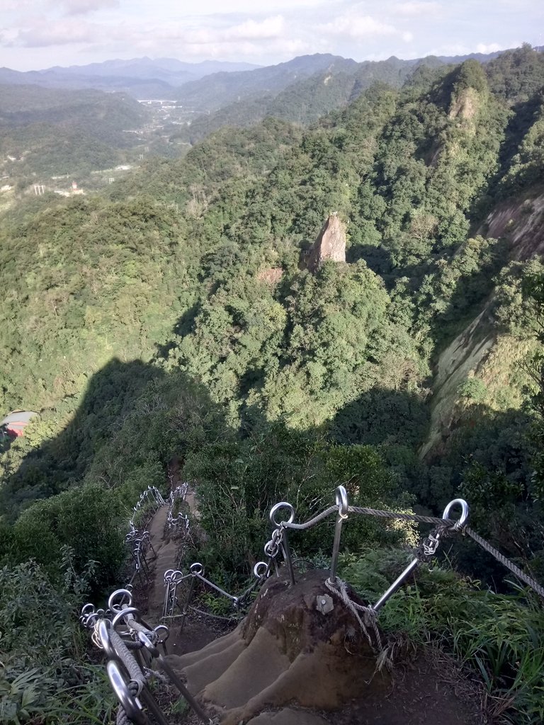 DSC_2232.JPG - 再訪---  平溪  孝子山登山步道