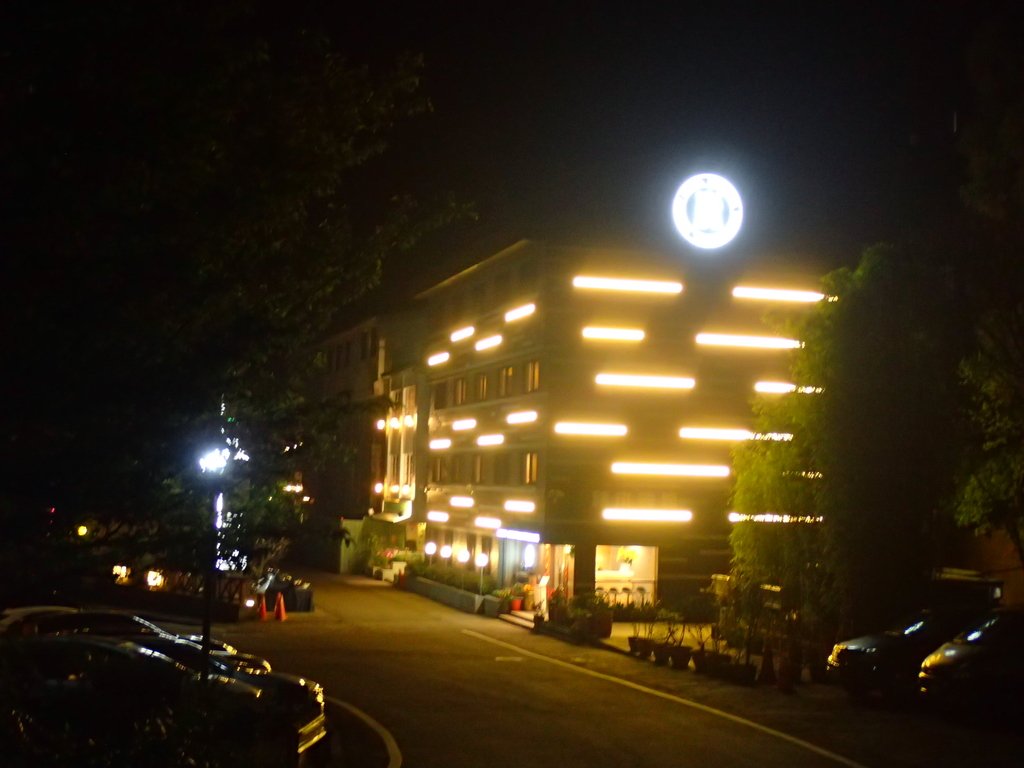 P3258000.JPG - 阿里山神木賓館  商店街之夜