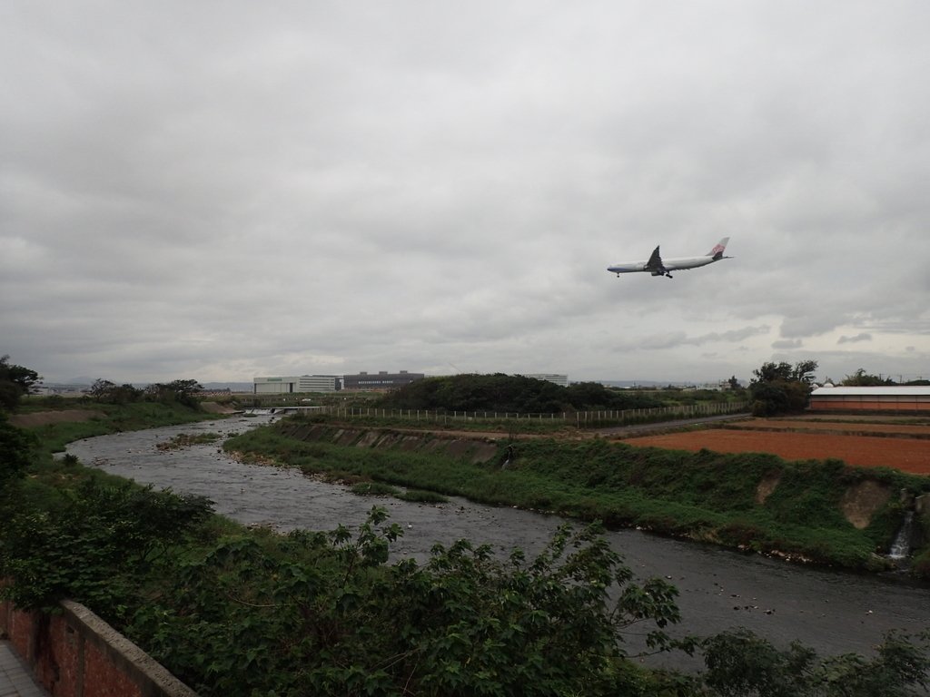 PB126025.JPG - 大園  砲陣地運動公園