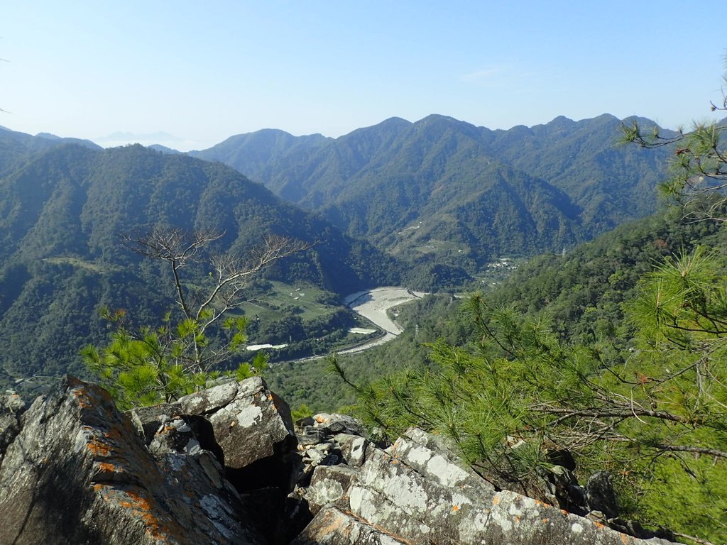 P3167222.JPG - 谷關  東卯山東南稜