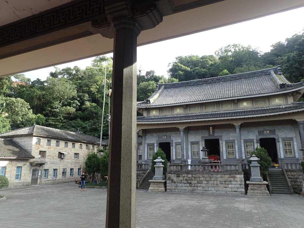 PB300490.JPG - 中和  圓通禪寺  建築之美