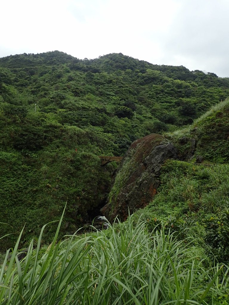 P3240566.JPG - 金瓜石之  內九份溪圳橋