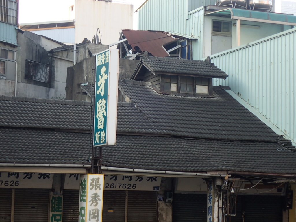 P4102841.JPG - 台中  街路隨拍  (06)