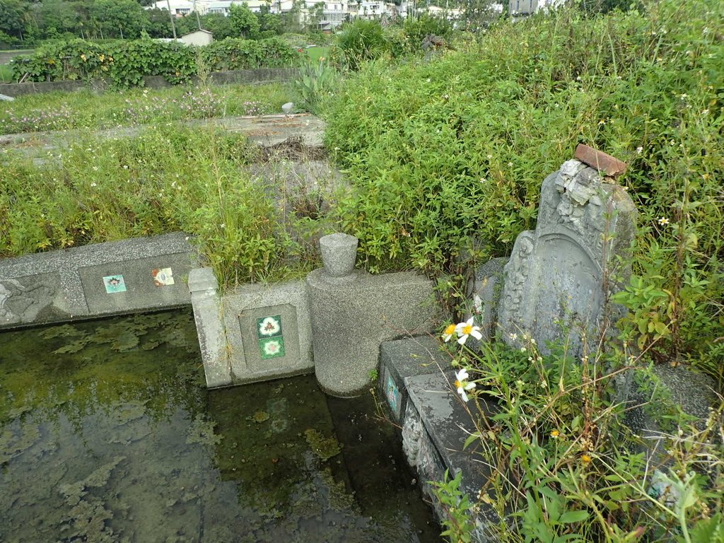 P8227151.JPG - 公館  尖山村  劉質創墓