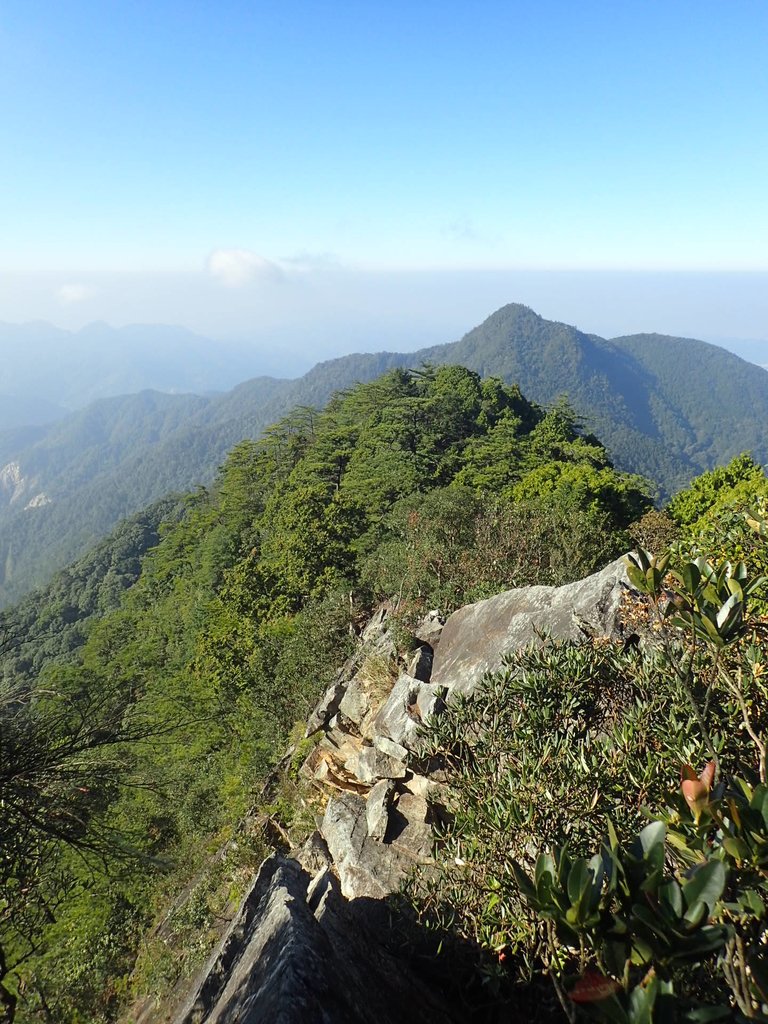 PA185505.JPG - 再訪---  台中  和平  鳶嘴山