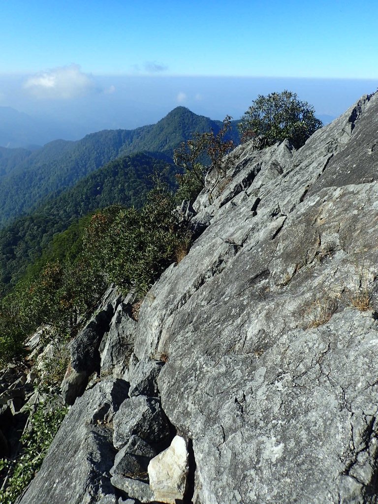 PA185514.JPG - 再訪---  台中  和平  鳶嘴山