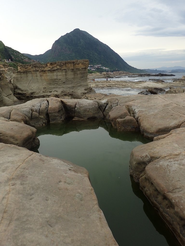 P6221002.JPG - 瑞芳  哩咾海岸  奇岩之美