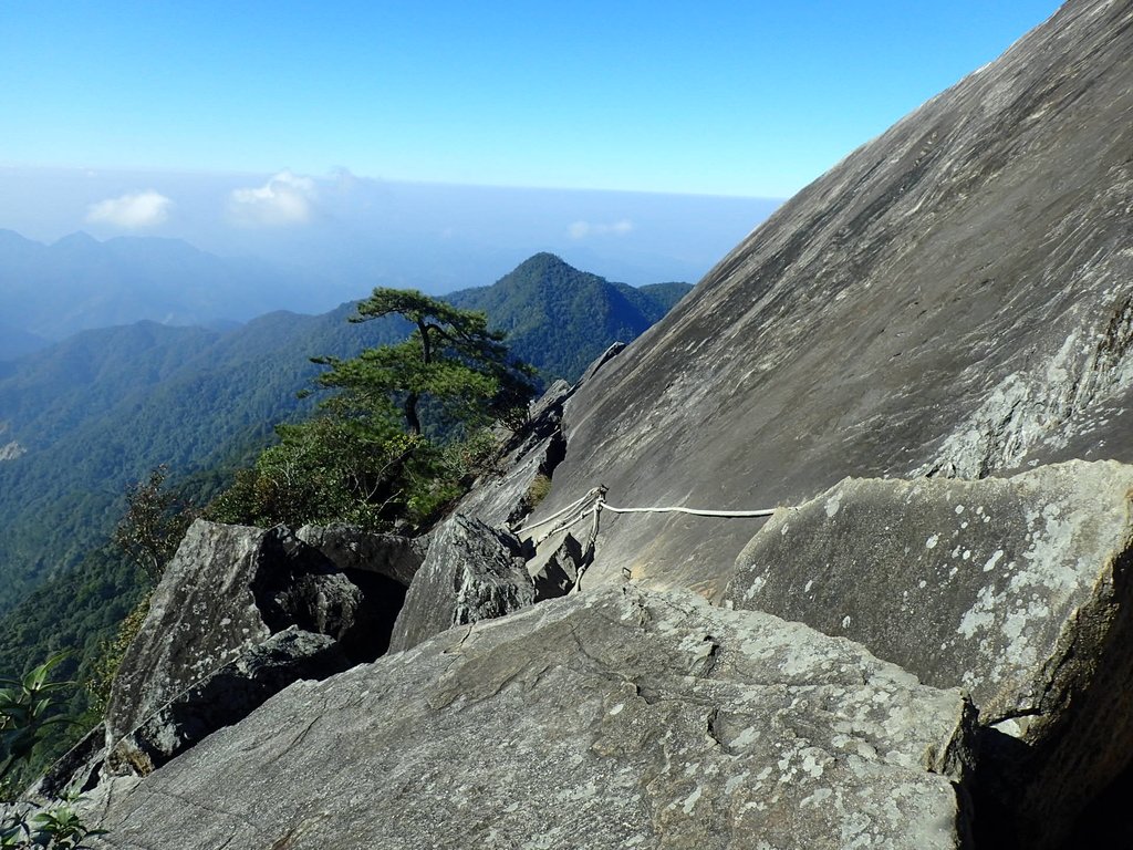 PA185524.JPG - 再訪---  台中  和平  鳶嘴山