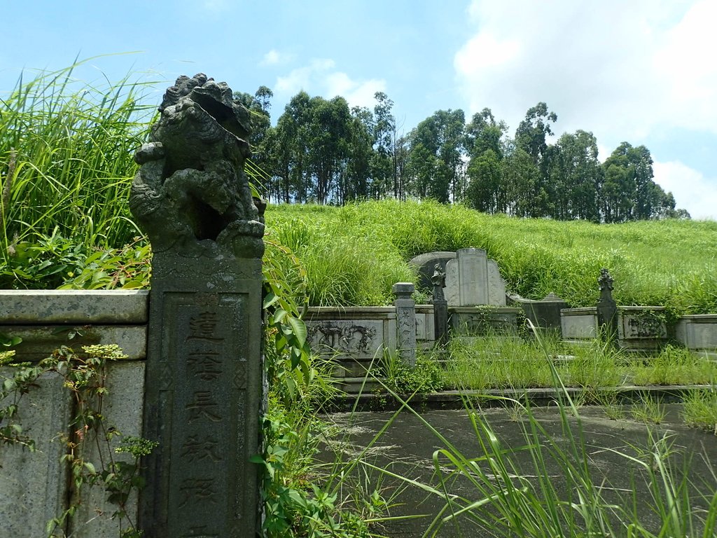 P6301466.JPG - 后里  賢坂張家祖墓群  (上)