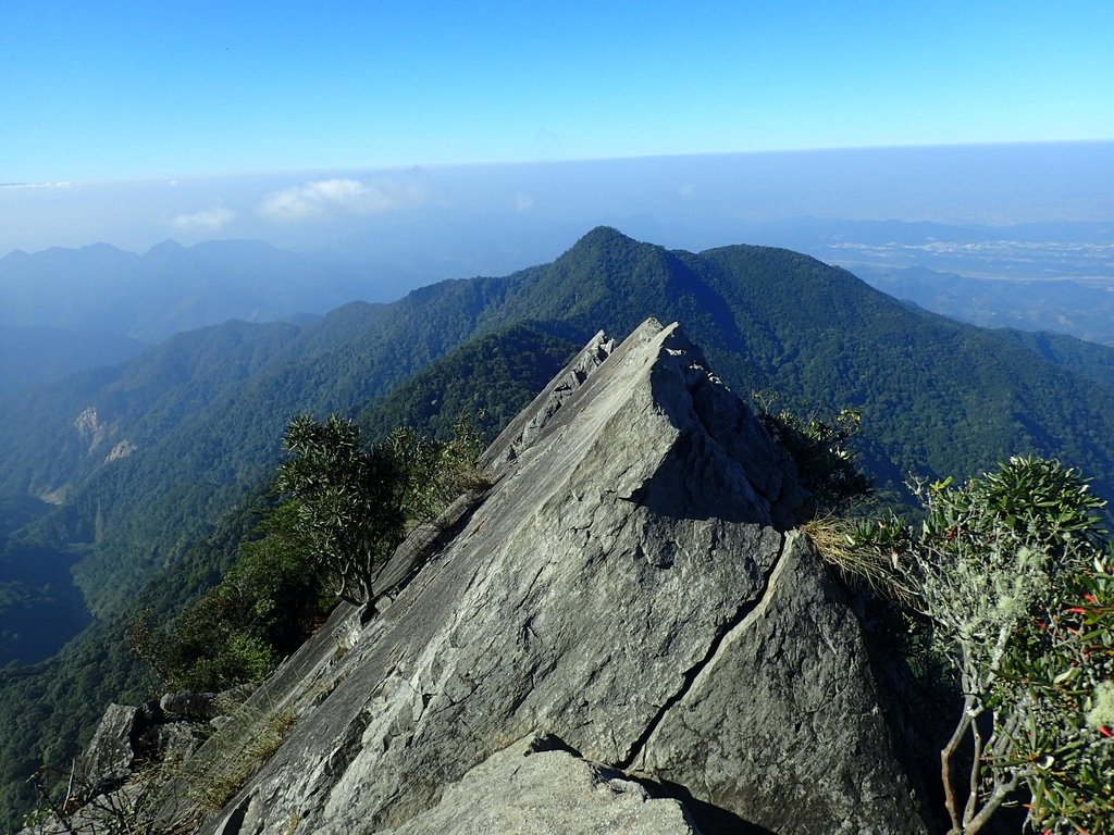 PA185528.JPG - 再訪---  台中  和平  鳶嘴山