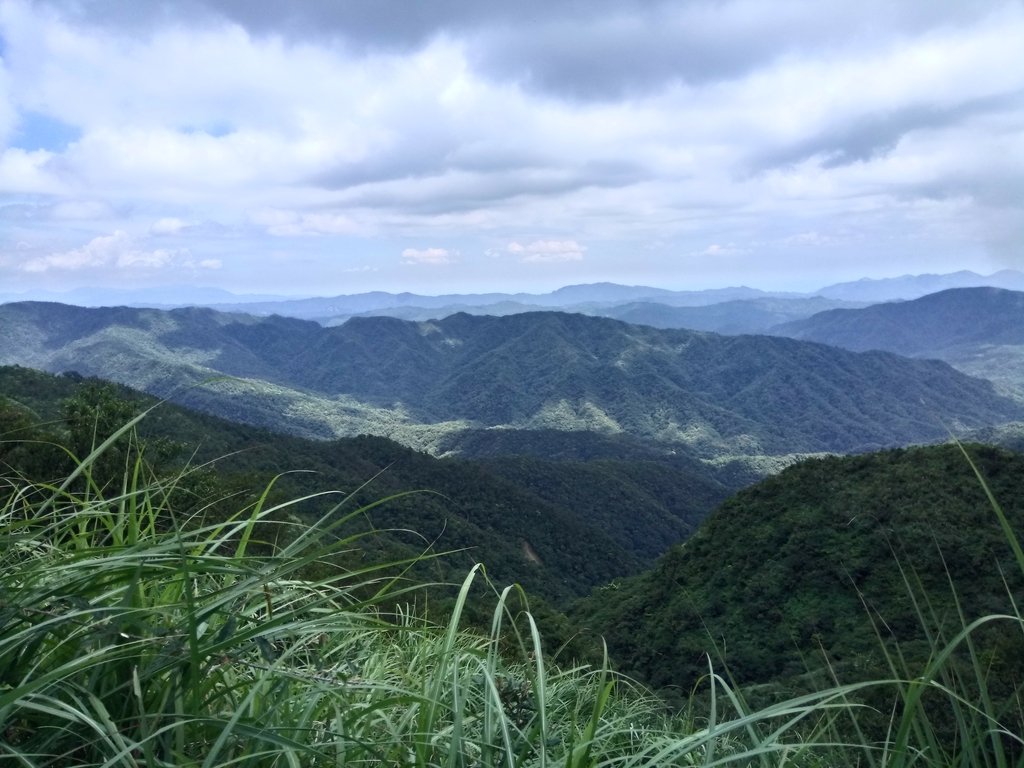 DSC_4613.JPG - 登  頭城  鶯子嶺山  (未竟)