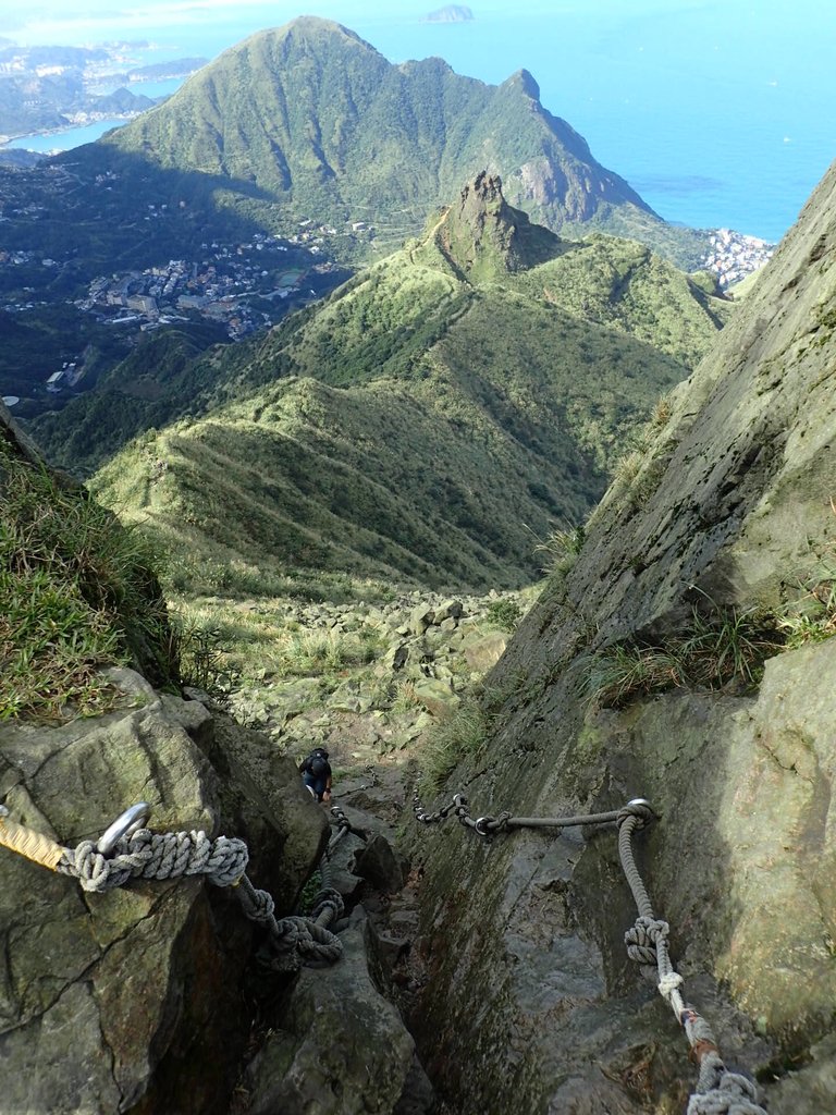 P1102345.JPG - 半坪山  無耳茶壺山