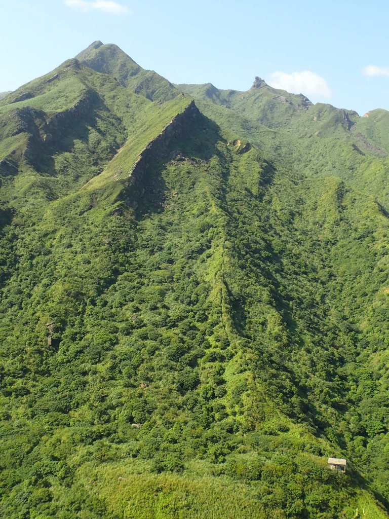 PA104830.JPG - 秋晴  南子吝山  登龍尾坪