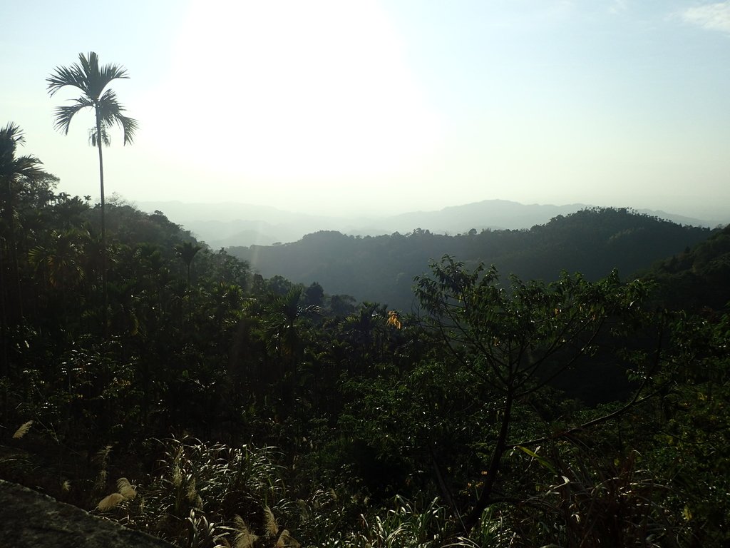 P2276005.JPG - 太平  酒桶山  暮色之美