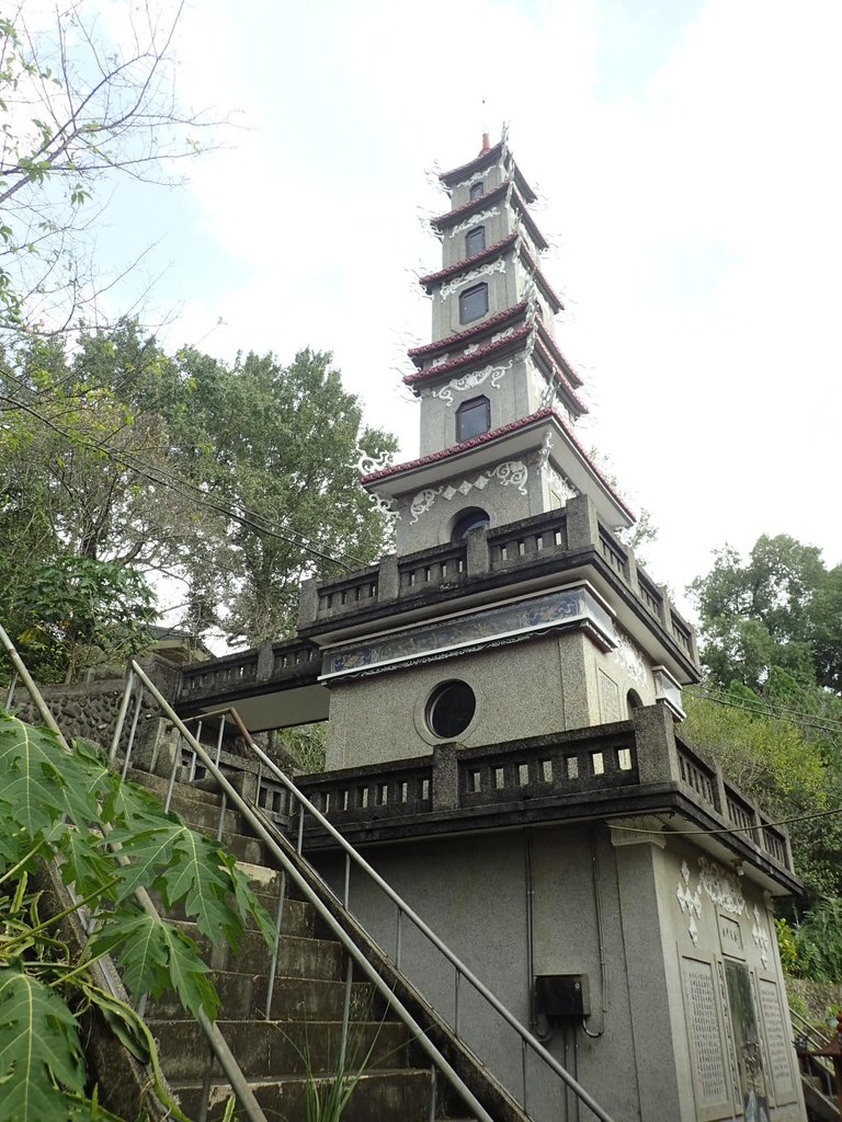 PA064522.JPG - 大湖  義民廟  昭忠祠