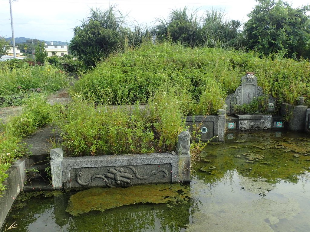 公館  尖山村  劉通拔墓