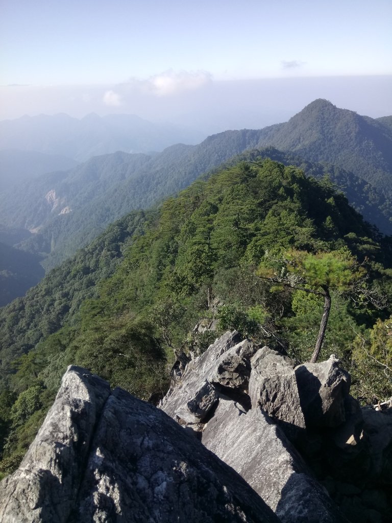 DSC_2596.JPG - 再訪---  台中  和平  鳶嘴山