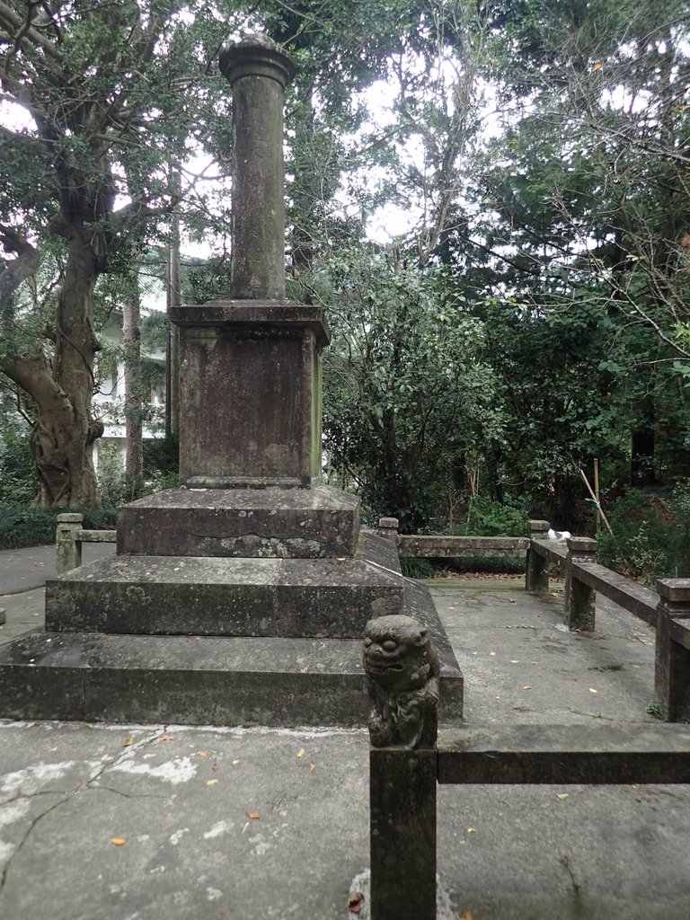 PA064650.JPG - 大湖  法雲禪寺  開拓紀念碑