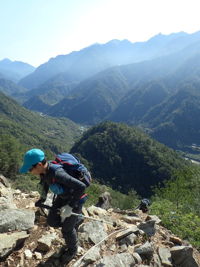 P3167189.JPG - 谷關  東卯山東南稜