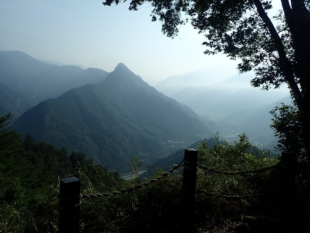 P3217555.JPG - 谷關七雄  白毛山  01