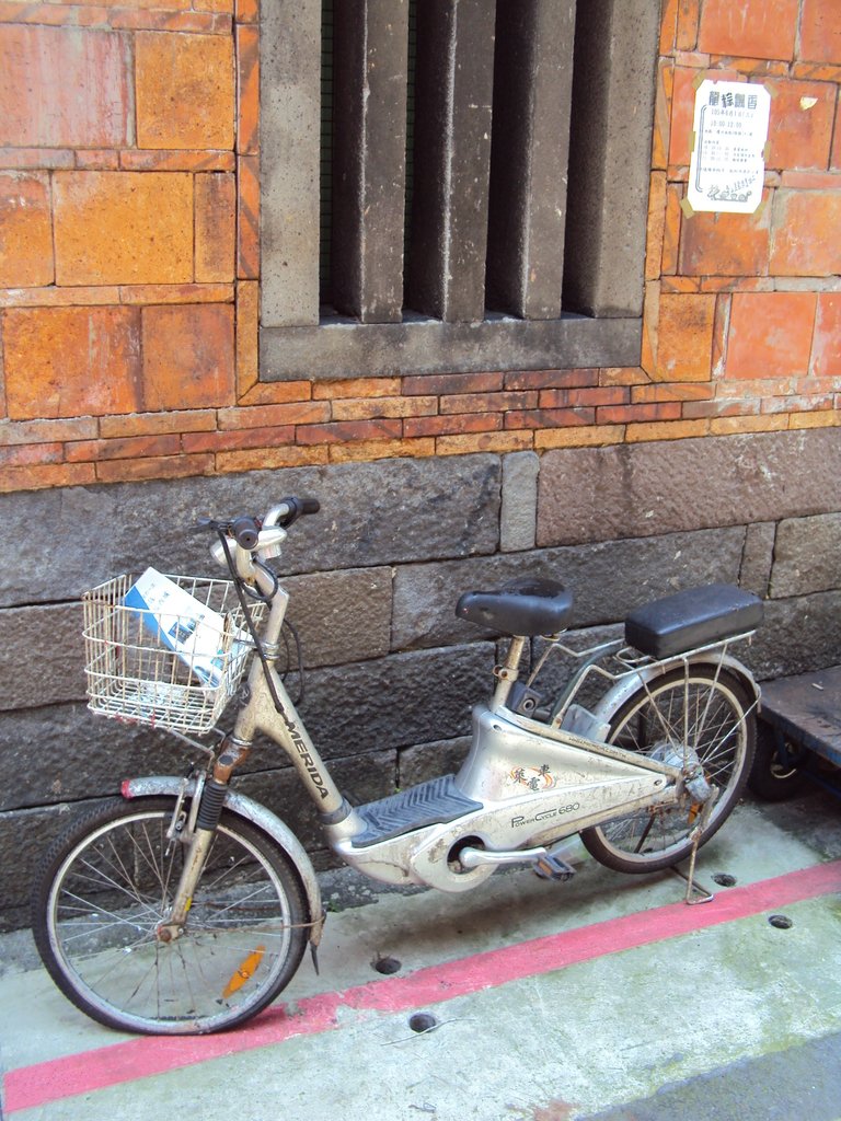 DSC09301.JPG - 萬華  黃氏大宗祠