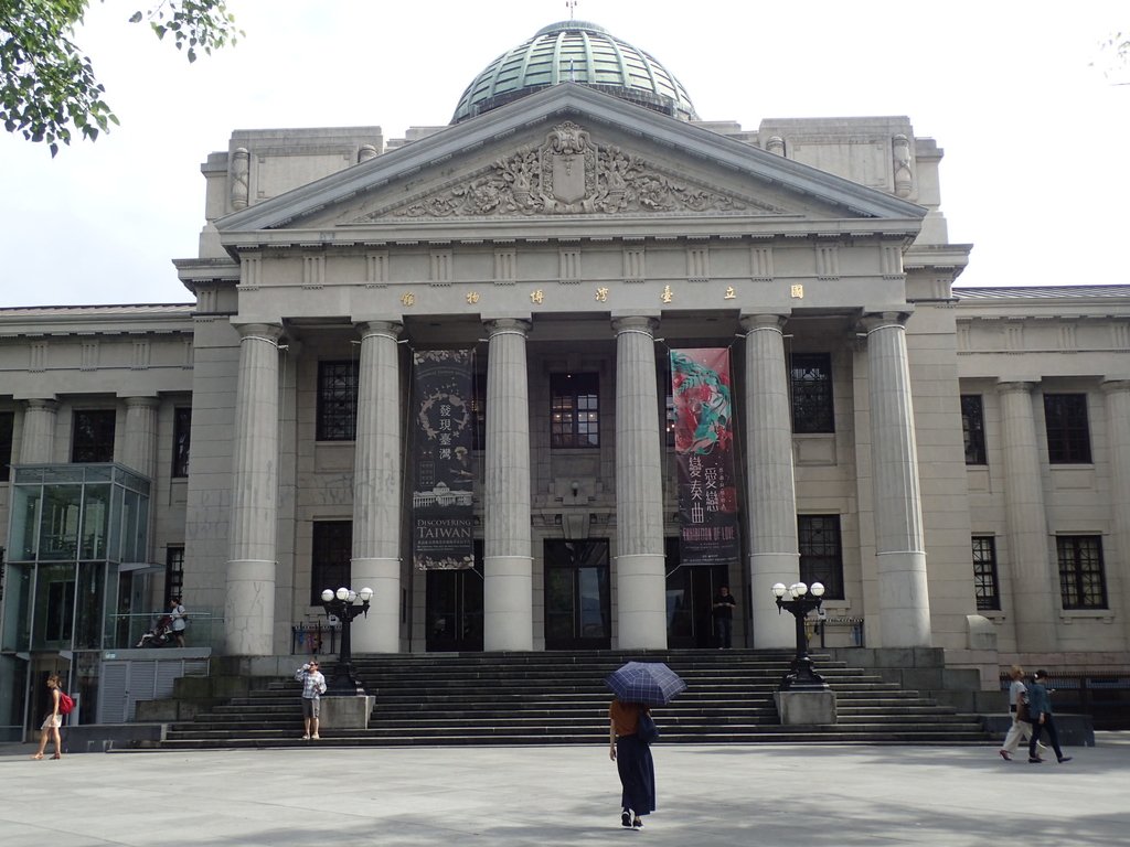原  台灣總督府博物館  (上)