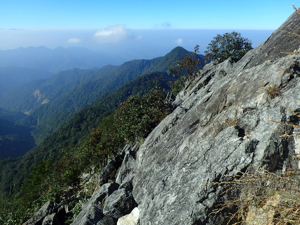 PA185513.JPG - 再訪---  台中  和平  鳶嘴山