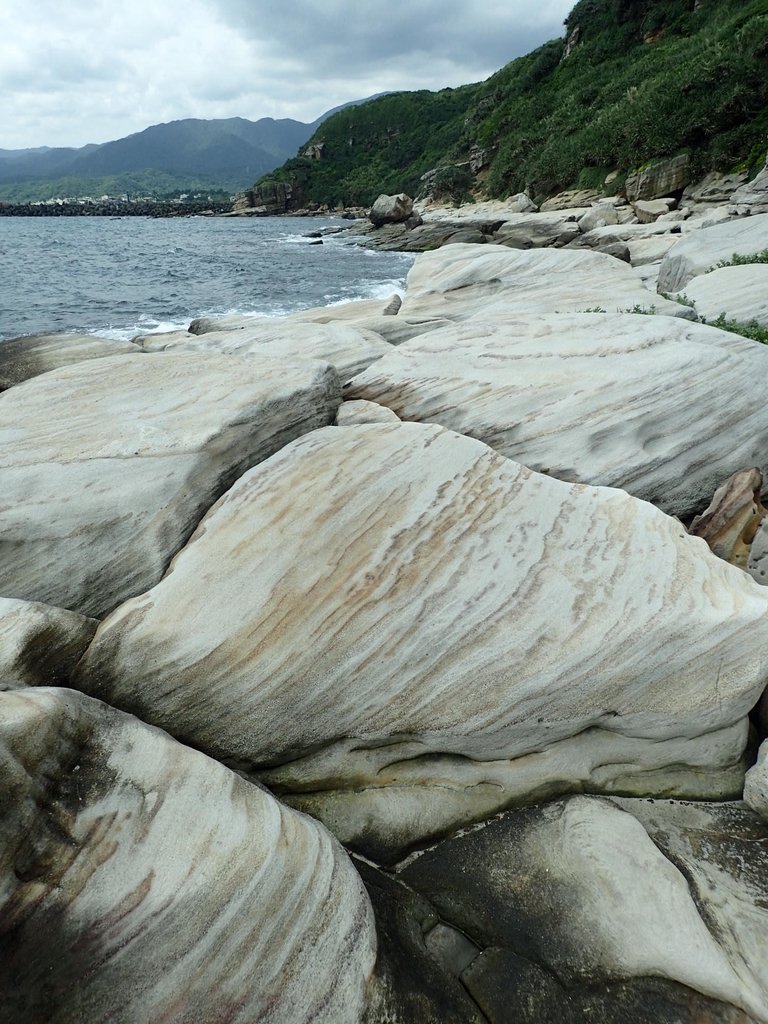 P5056612.JPG - 金山  燭臺雙ˊ峙 神秘海岸