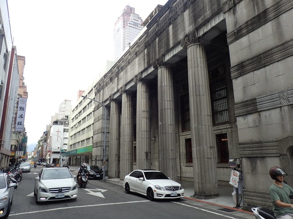 P8257408.JPG - 原  勸業銀行舊廈