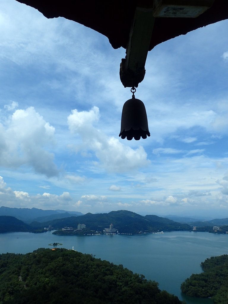 P9017507.JPG - 慈恩塔  眺日月潭之  湖光山色