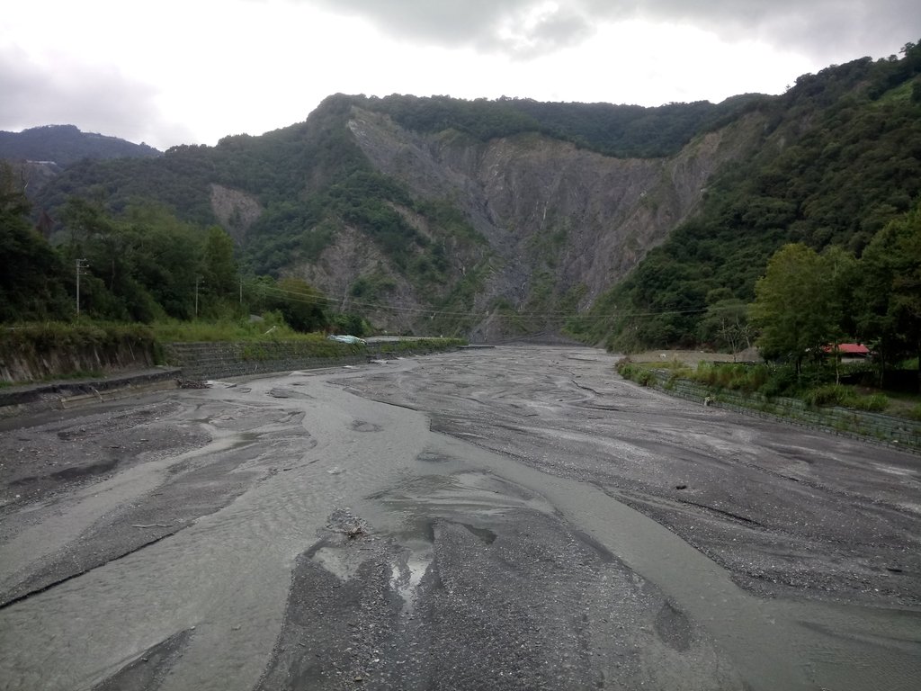 DSC_8063.JPG - 濁水溪的上游  曲冰