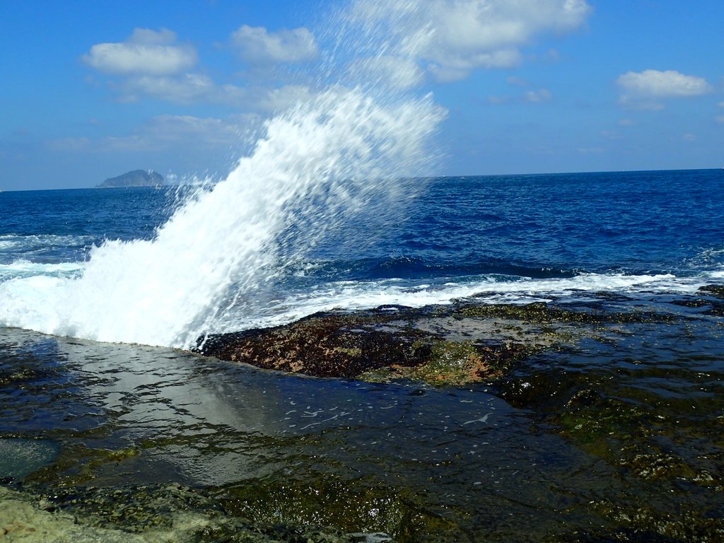 PA115094.JPG - 東北角海岸岩石之美  (03)