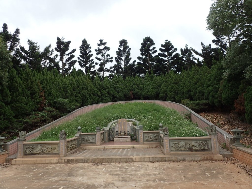 PB125892.JPG - 平鎮  東勢  葉媽姚婆太墓園