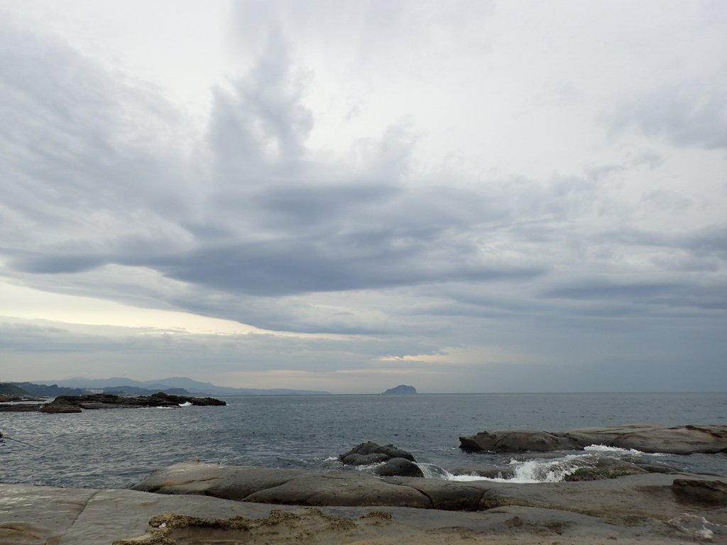 P6221027.JPG - 瑞芳  哩咾海岸  奇岩之美