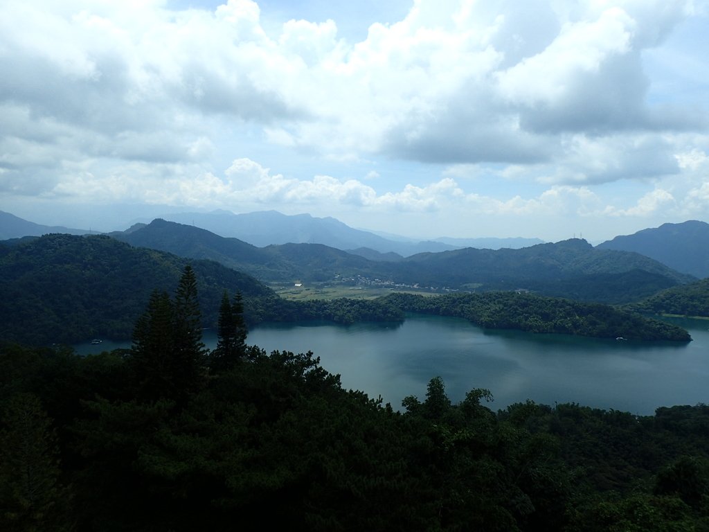 P9017496.JPG - 慈恩塔  眺日月潭之  湖光山色