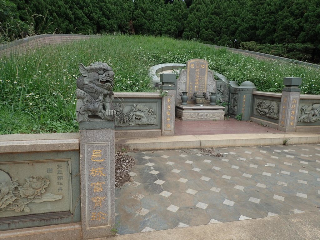 平鎮  東勢  葉媽姚婆太墓園