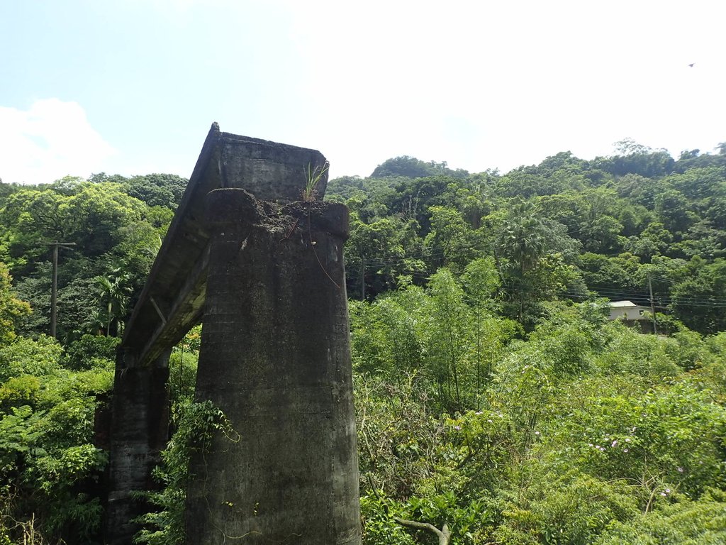 P7214061.JPG - 七堵  瑪陵坑  日德煤礦遺跡