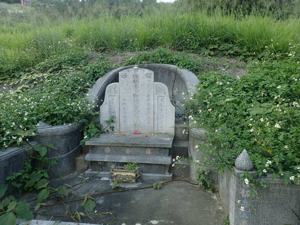 P5012478.JPG - 石岡 食水坑  曾氏陳林媽墓