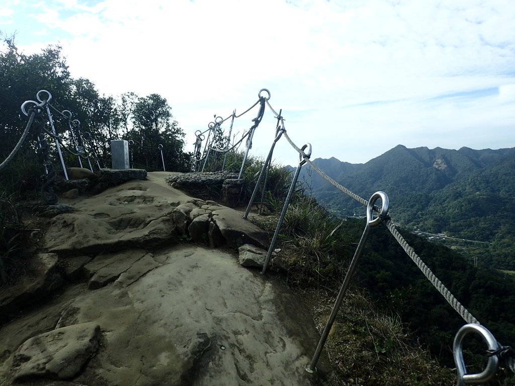 P1224321.JPG - 再訪---  平溪  孝子山登山步道