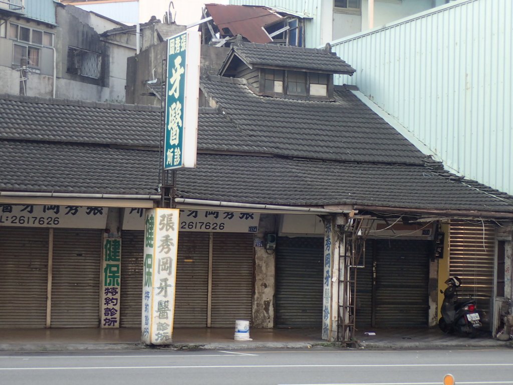 P4102840.JPG - 台中  街路隨拍  (06)