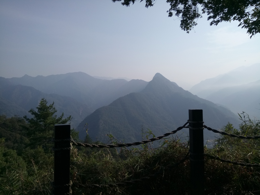 DSC_0743.JPG - 谷關七雄  白毛山  01