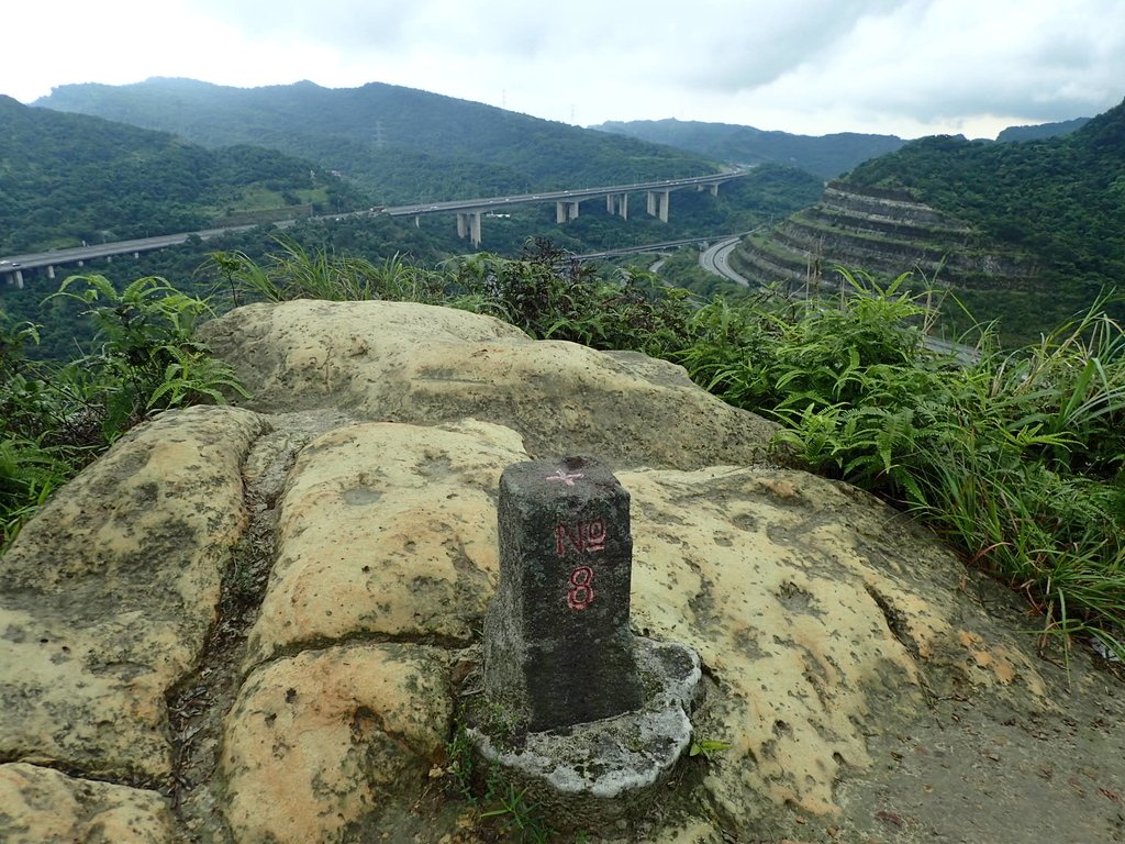 七堵  瑪陵坑  石獅山