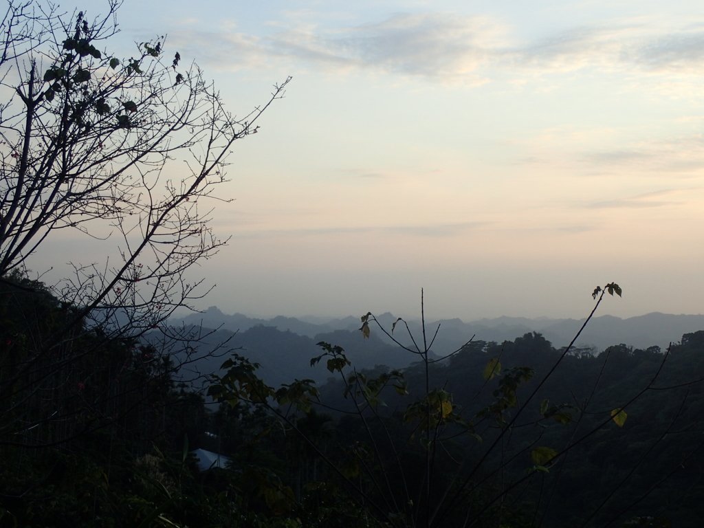 P2276027.JPG - 太平  酒桶山  暮色之美