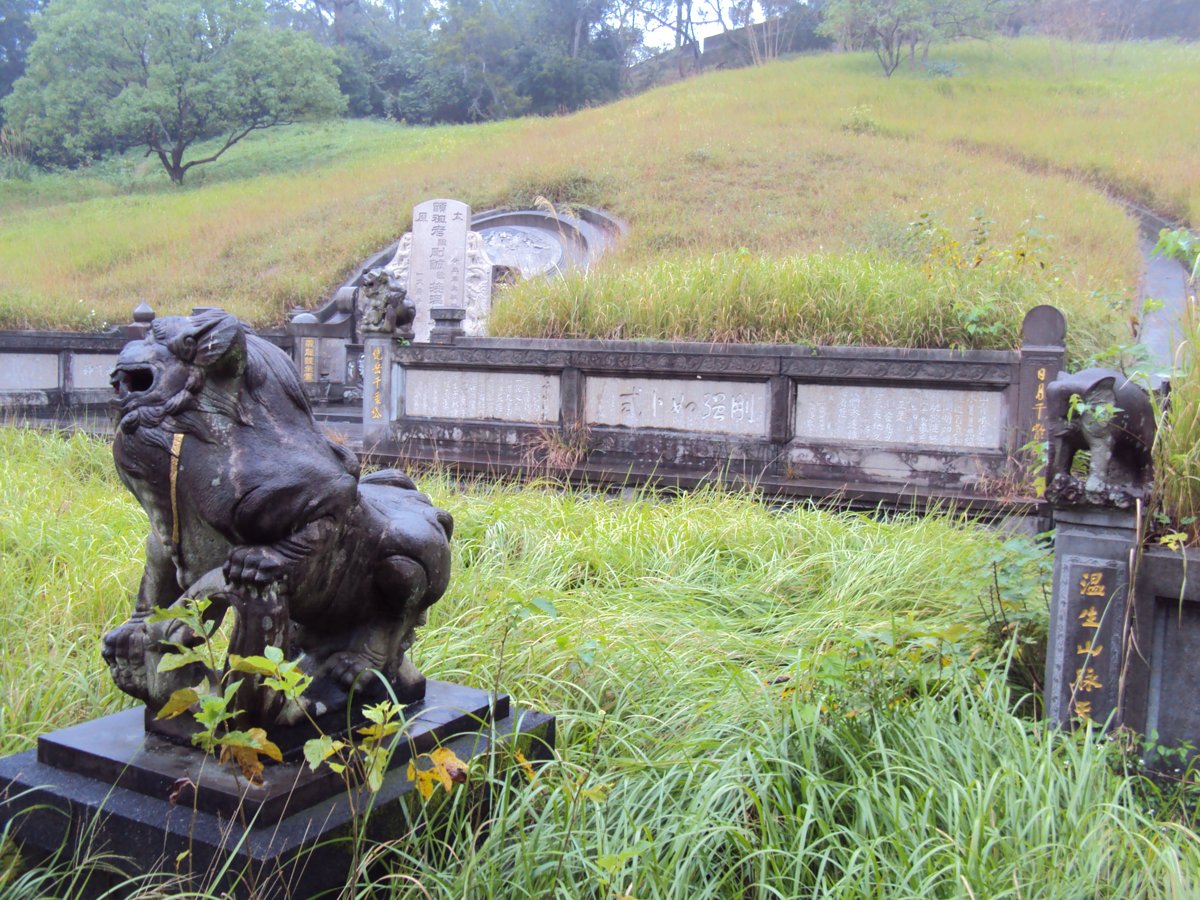 峨眉  茅埔  溫家墓園