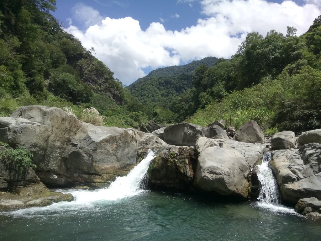 DSC_9571.JPG - 泰安  水雲瀑布  (未竟)