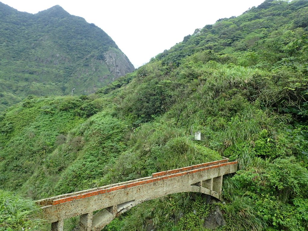 P3240534.JPG - 金瓜石之  內九份溪圳橋