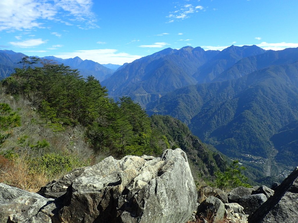 PC282606.JPG - 谷關七雄之  東卯山