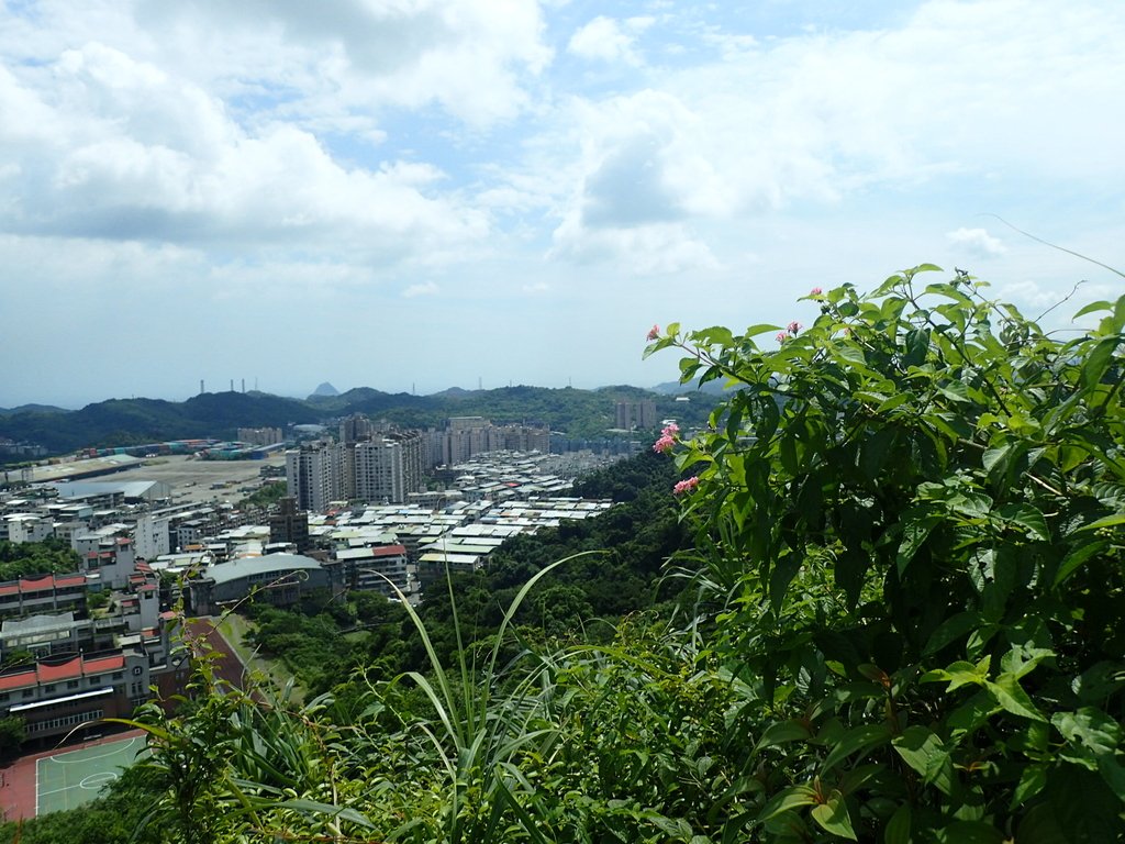 P7214024.JPG - 基隆  樂利山  遠眺新山水庫